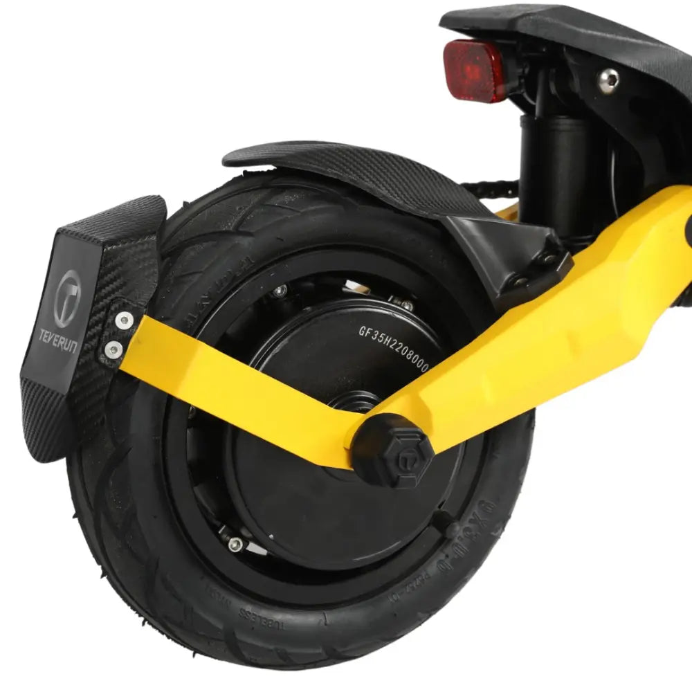 teverun-blade-mini-elektricheska-trotinetka-zadna-guma-motor-teverun-branding_webp